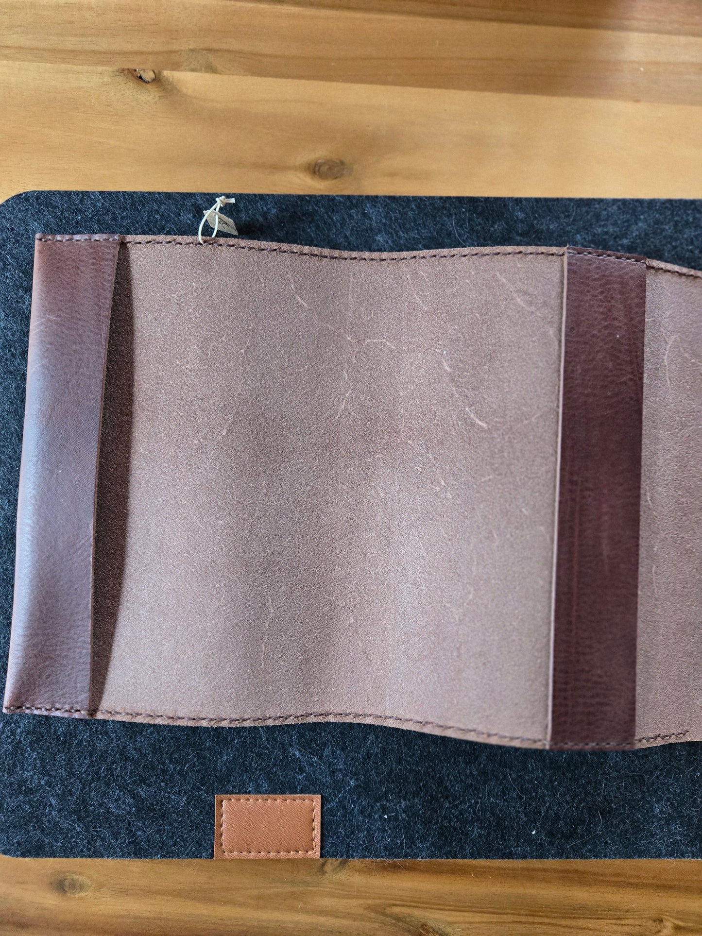 Buchhülle A5 mit Wickelverschluss